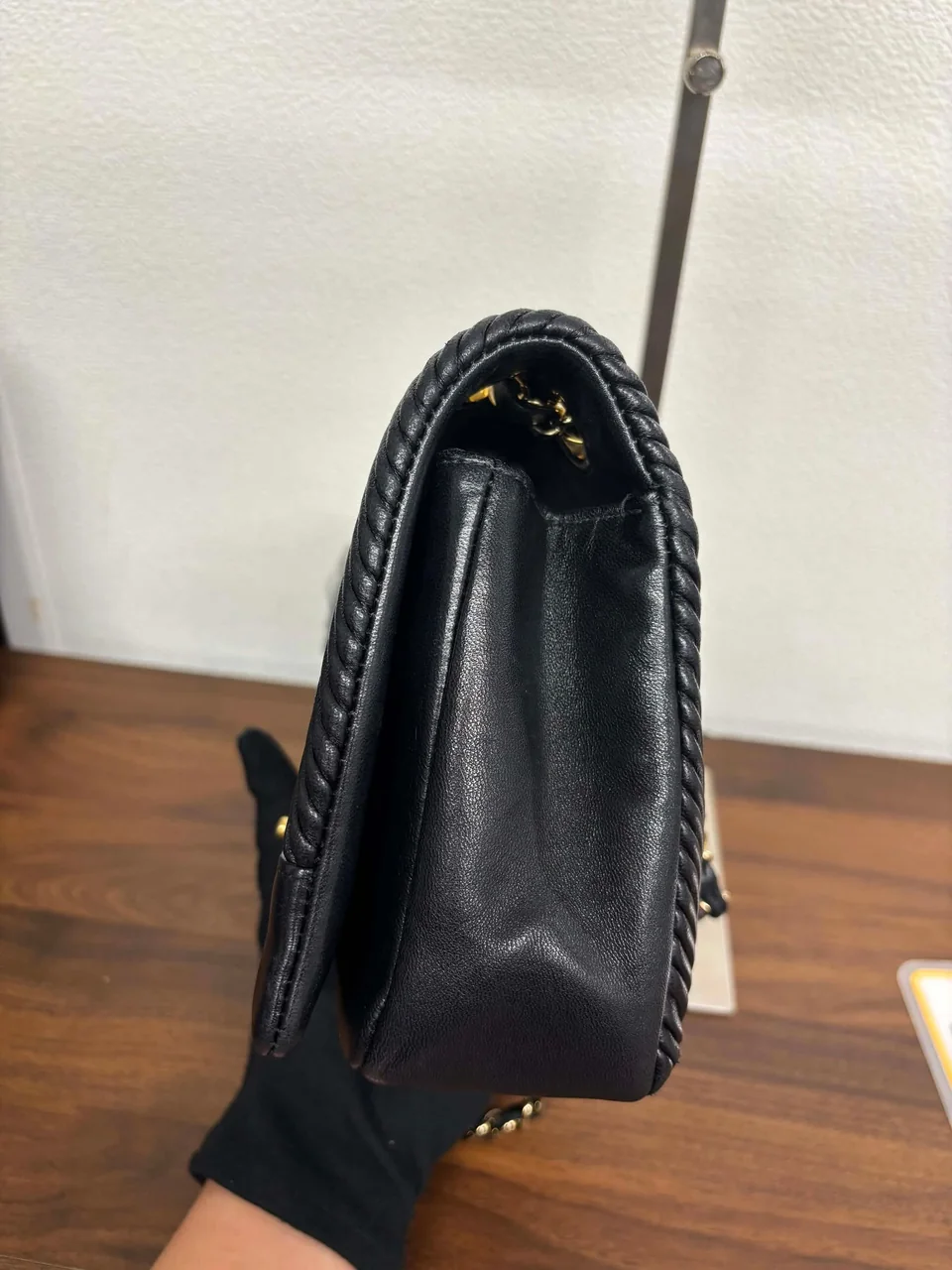 CN-1 ICAICA78 CHANEL CHEVRON PLEATED FLAP - BLACK view 7