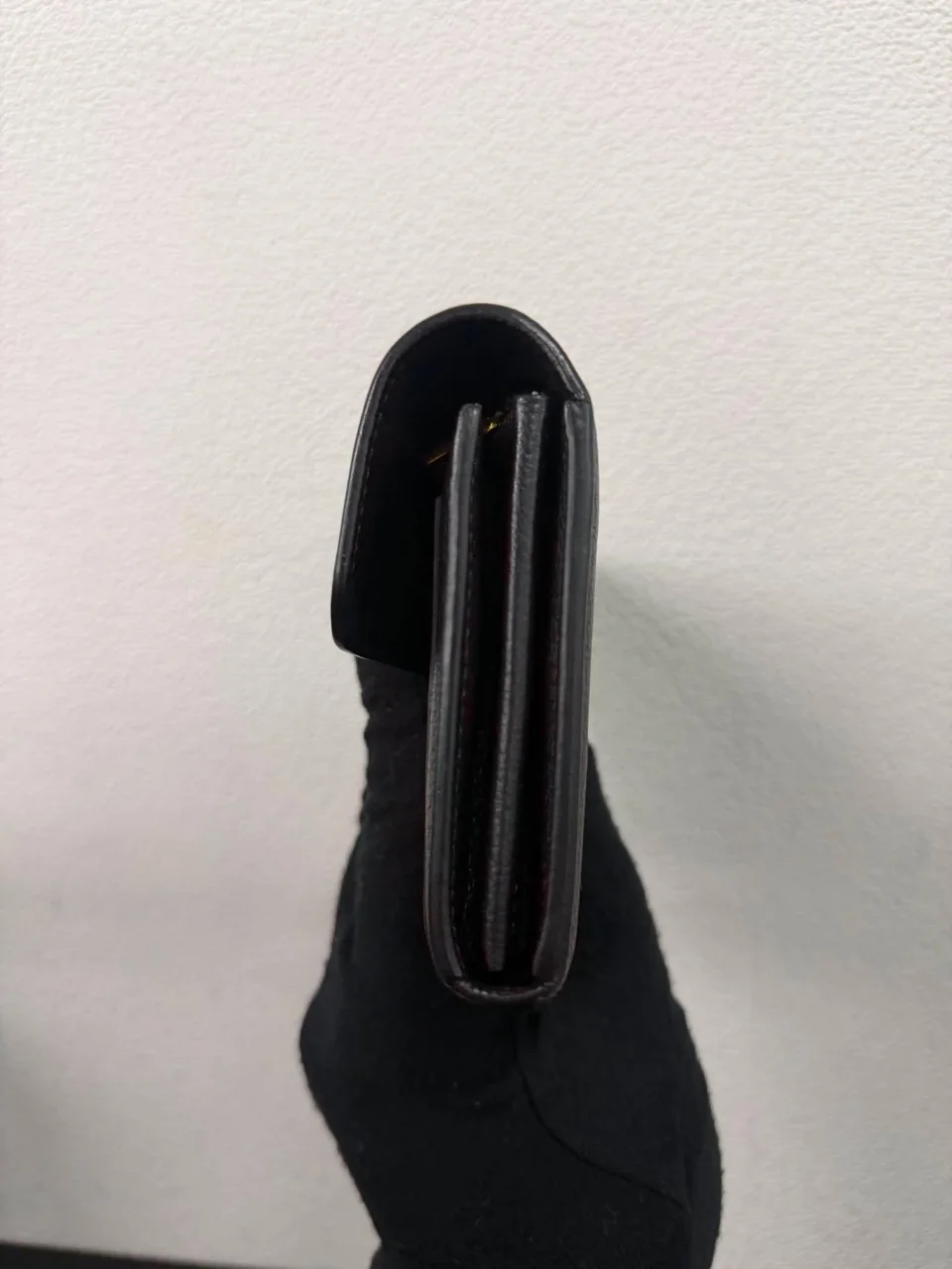 LV PORTEFUILLE LOCK ME (BLACK) photo 8