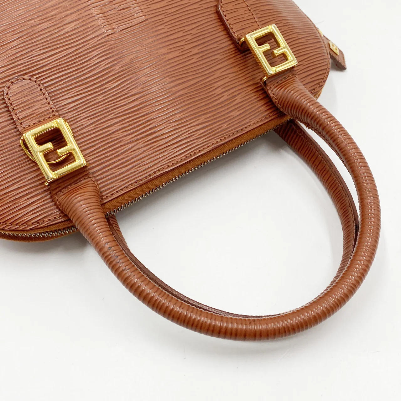 FENDI HANDBAG (BROWN) view 7