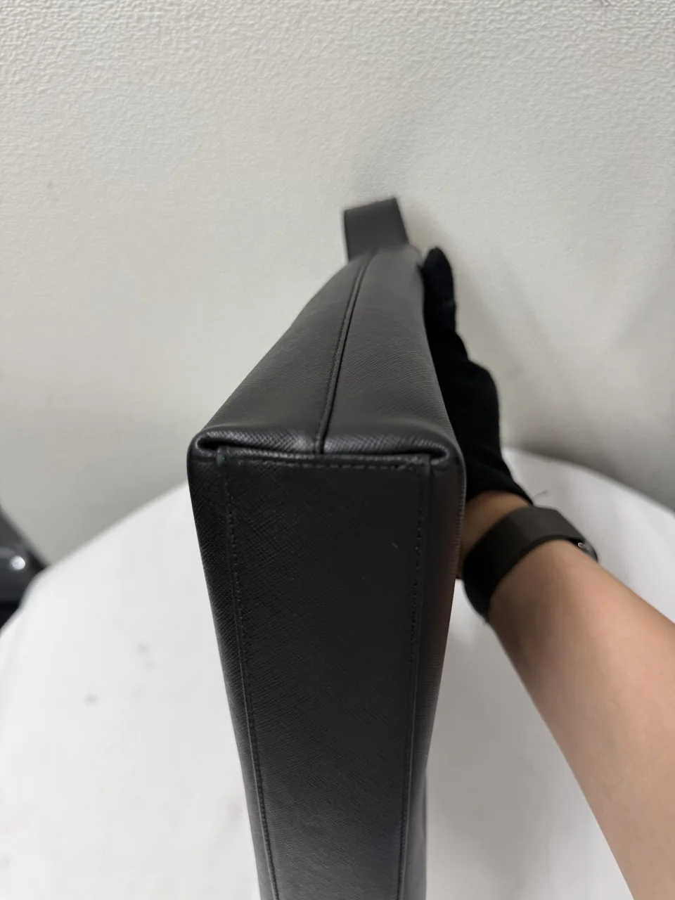 SALVATORE FERRAGAMO SHOULDER BAG view 7