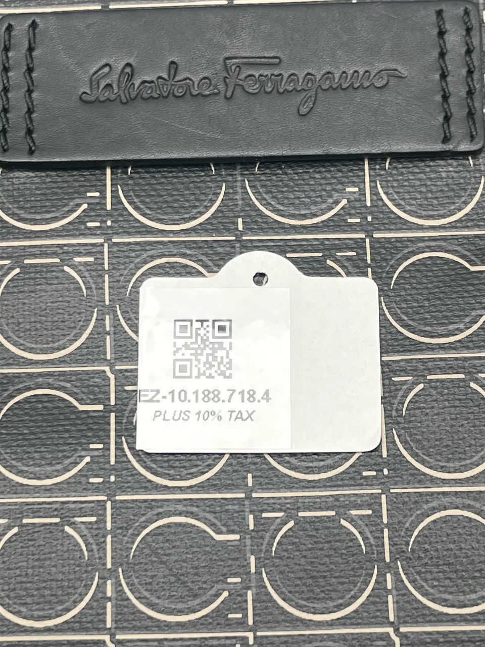 SALVATORE FERRAGAMO BAG (BLACK) view 3