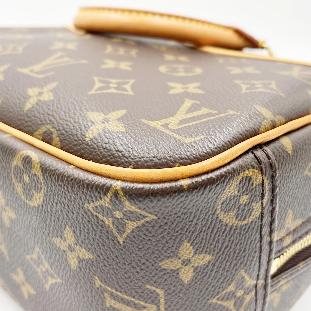 LV MONOGRAM TROUVILLE view 9