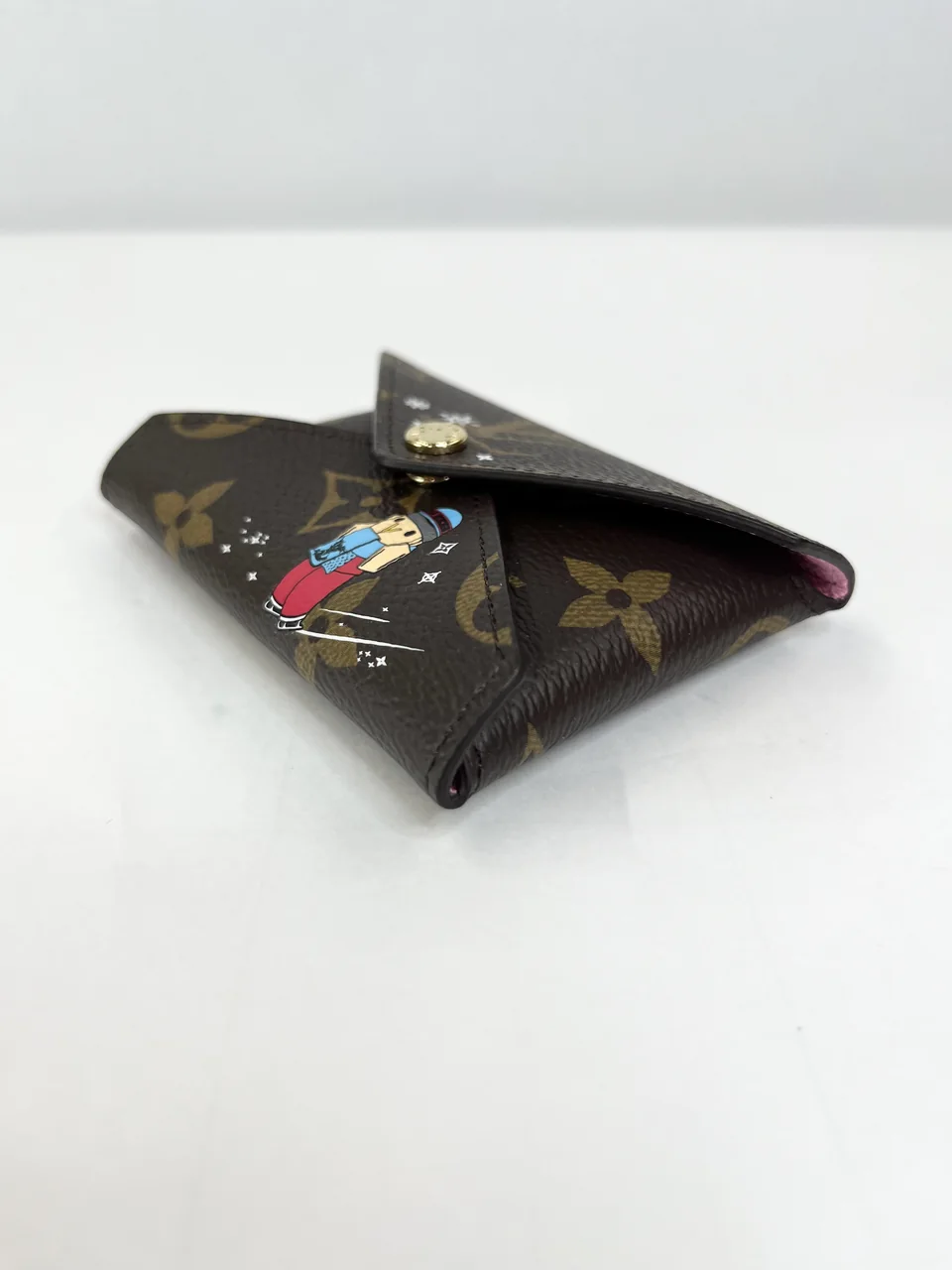 LV VIVIENNE POCHETTE KIRIGAMI view 12