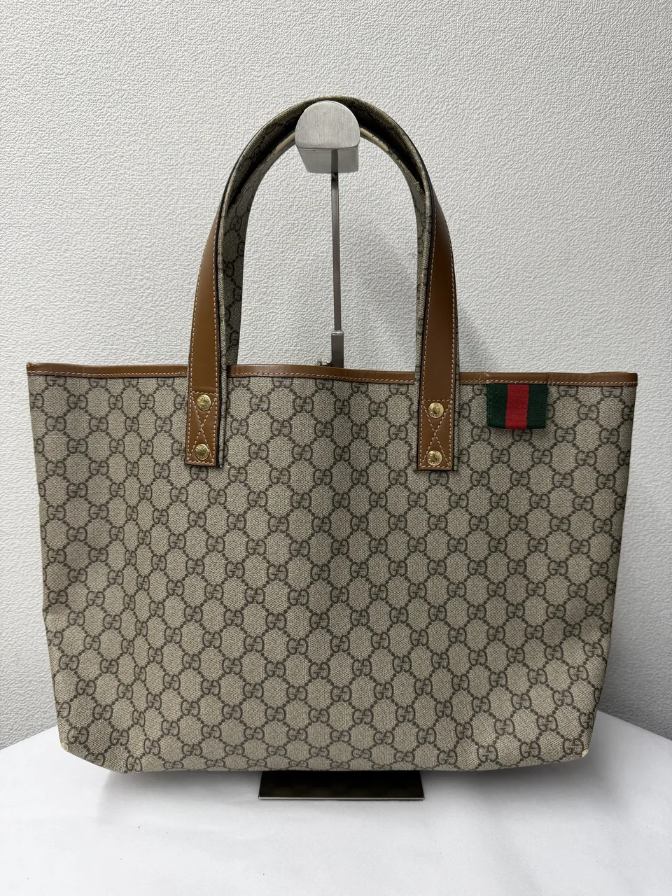 GUCCI GG SUPREME TOTE BAG view 9