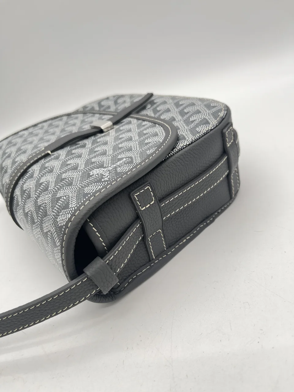 GOYARD BELVEDERE PM (GRAY) view 4