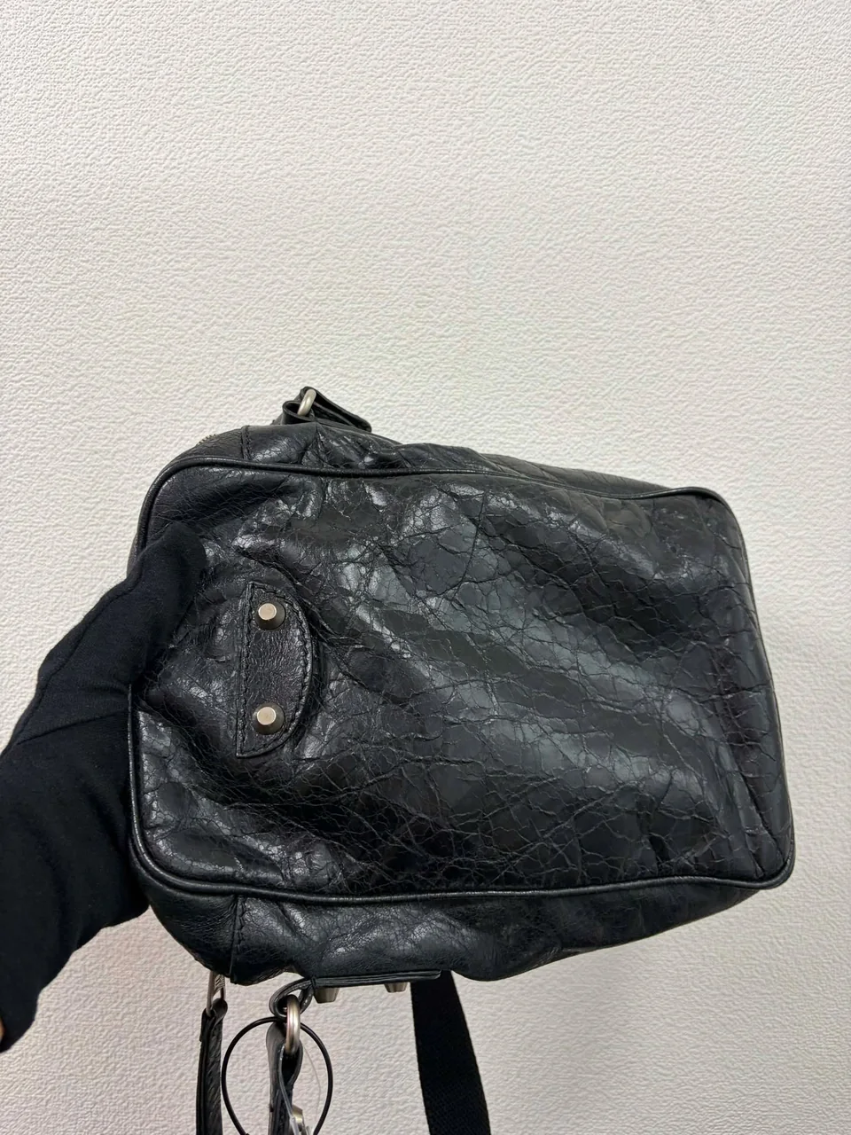 BALENCIAGA SHOULDER BAG (BLACK) photo 5