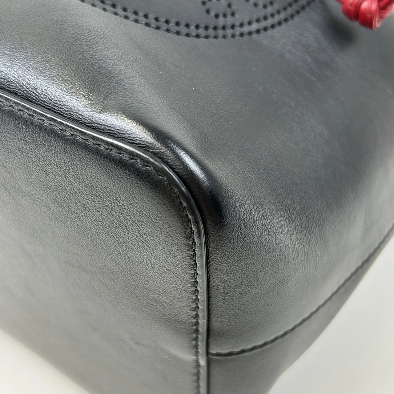 FENDI MON TRESOR view 3