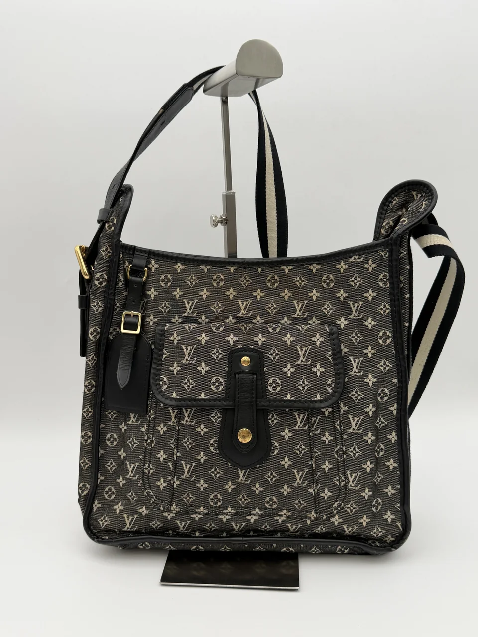 LV MONOGRAM MINI BESACE MARIE-KATE view 7