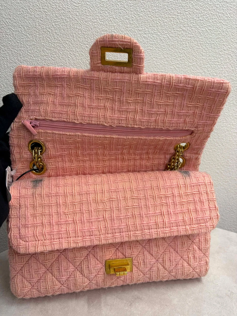 CHANEL TWEED 2.55 MATELASSE (23 SERIAL CODE) view 6