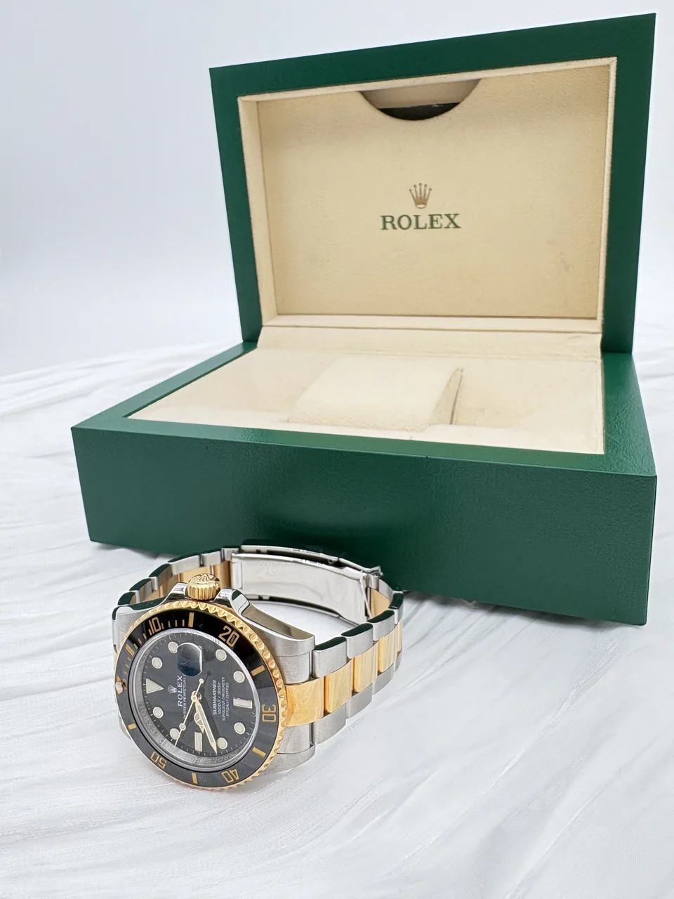 Rolex Submariner Date 126613LN 585U65Y4 Automatic SS/YG Black view 8