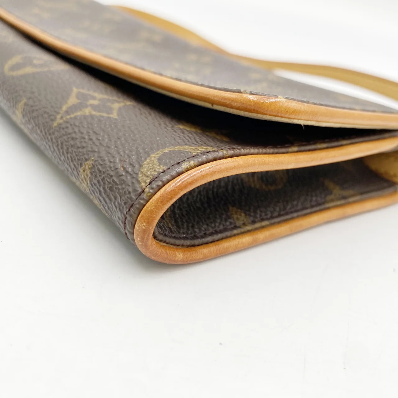 LV MONOGRAM POCHETTE TWIN GM view 7