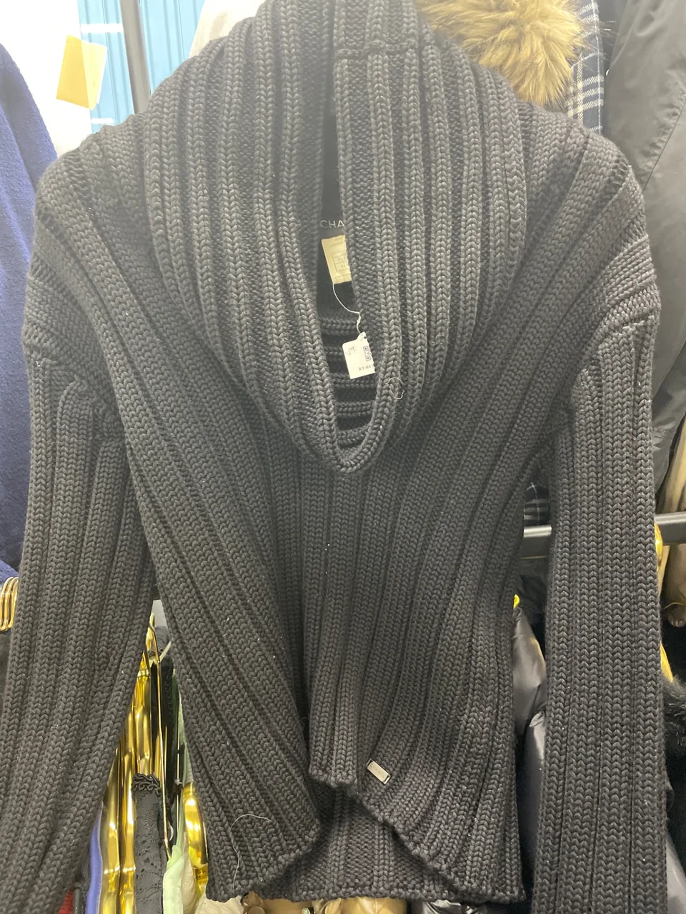 CHANEL TOP