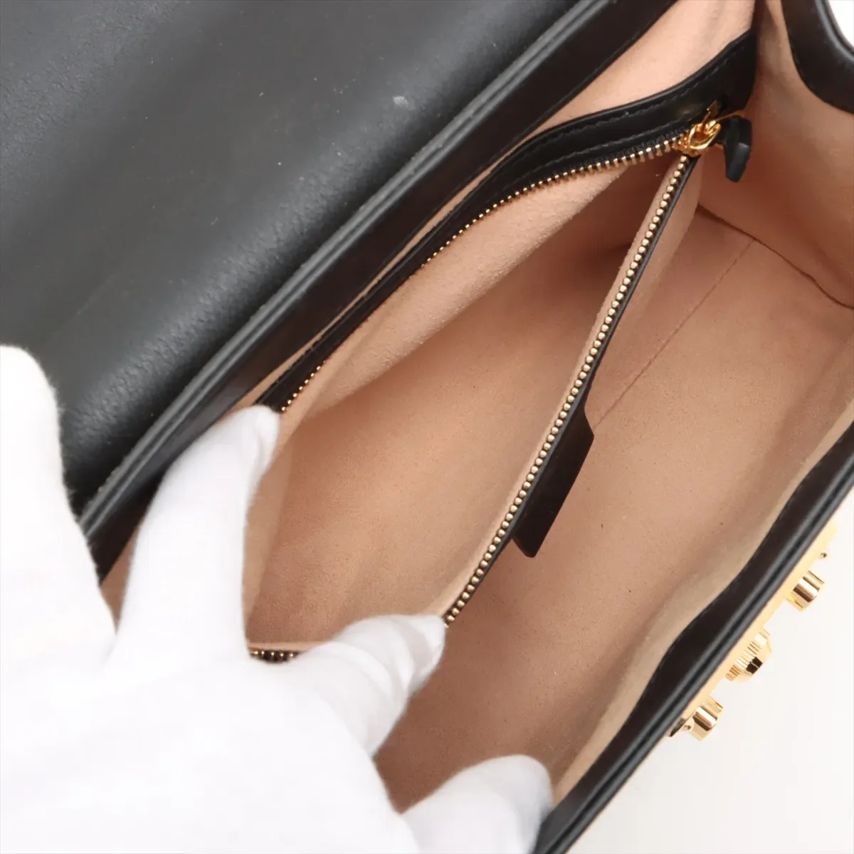 GUCCI GG SUPREME TWO-WAY HANDBAG view 9
