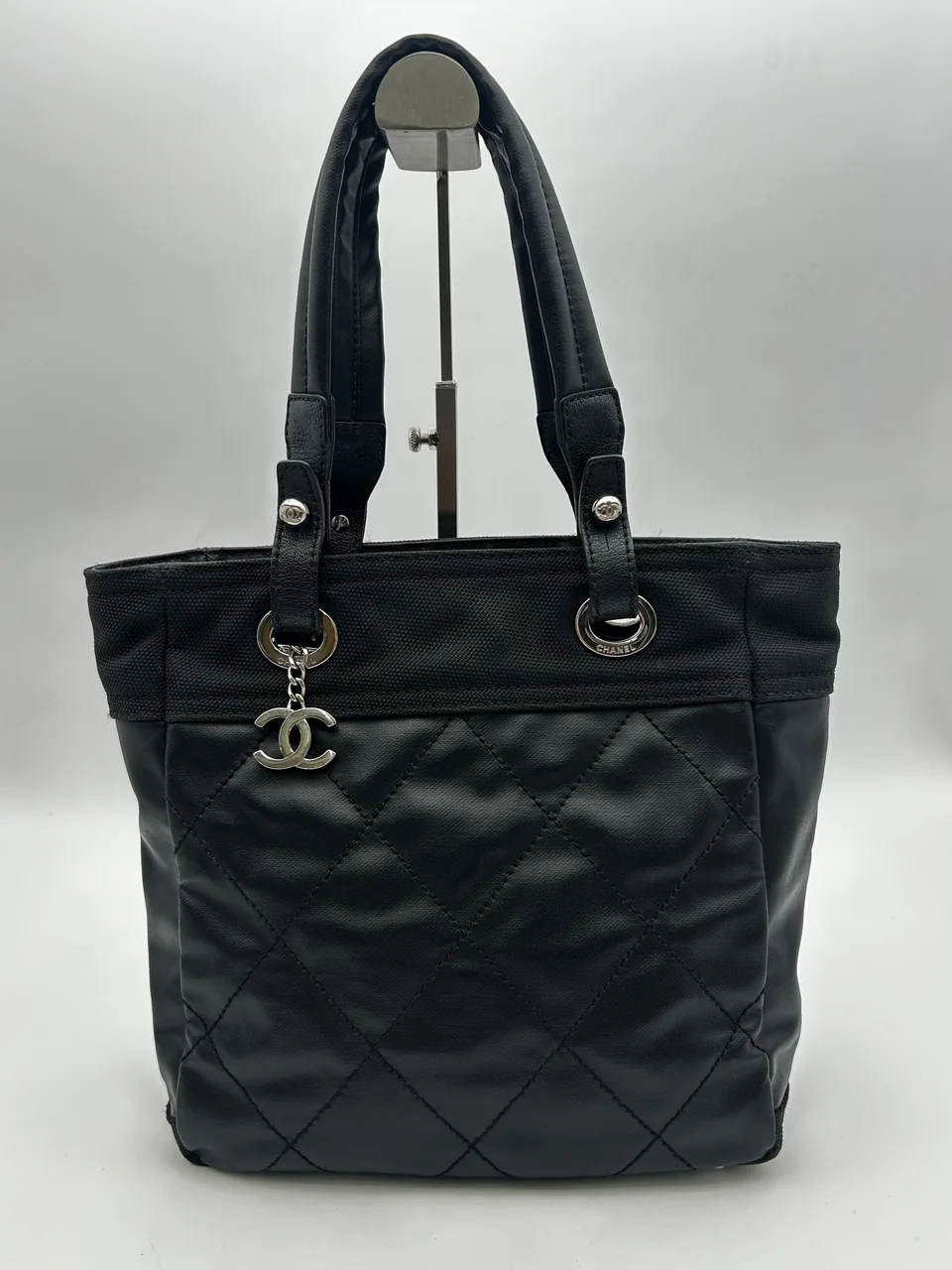 CHANEL PARIS-BIARRITZ (11 SERIAL CODE) view 3