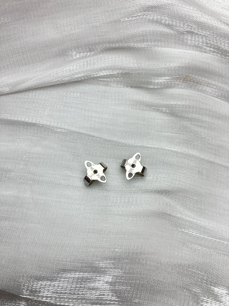 VIVIENNE WESTWOOD ORB EARRINGS (BLACK) view 7