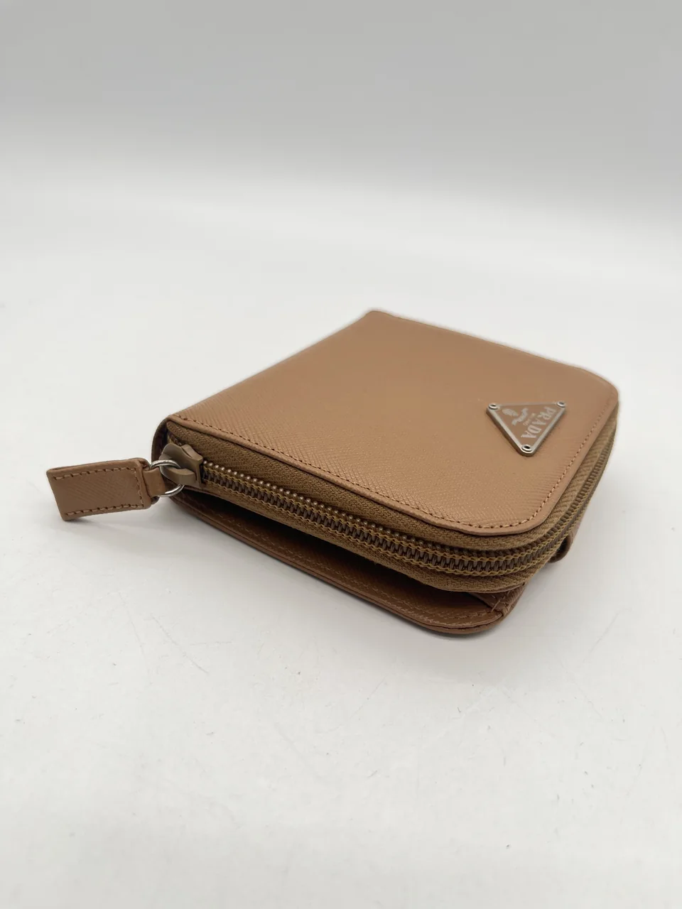 PRADA WALLET view 4