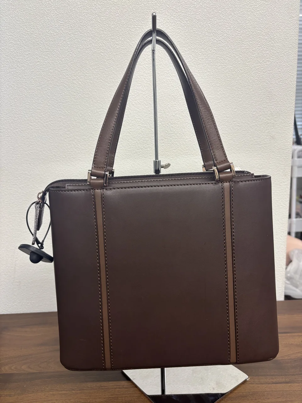 BURBERRY HANDBAG (BROWN) view 4