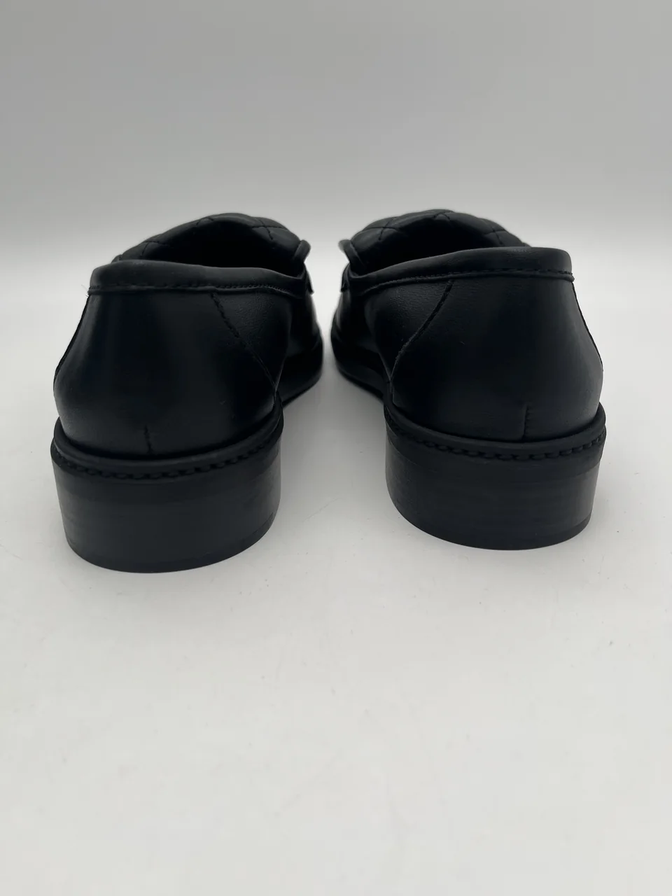 CHANEL LEATHER SHOES (SIZE 40 - BRAND NEW) view 5