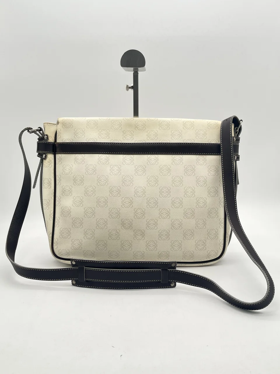 LOEWE SHOULDER BAG hover
