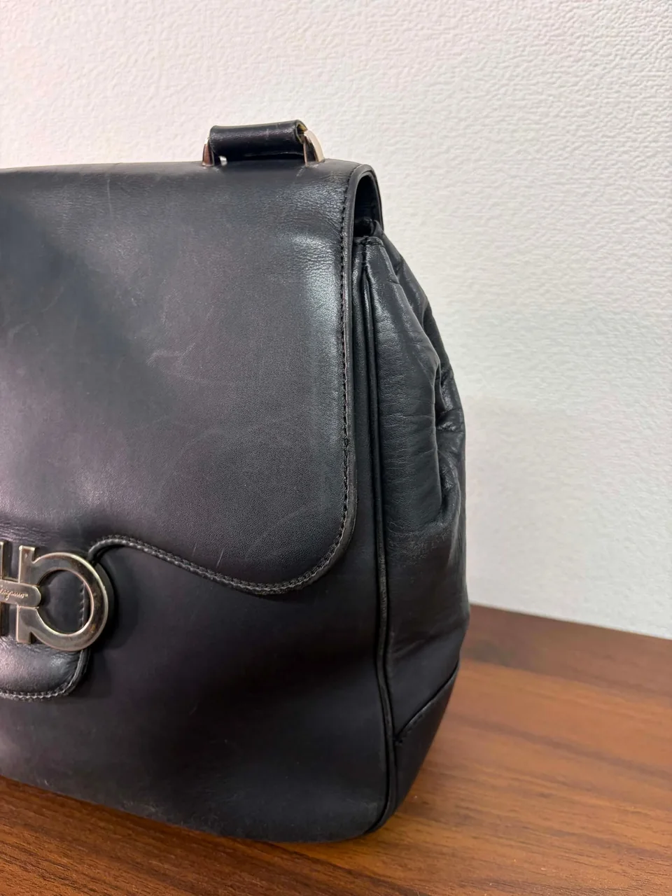 SALVATORE FERRAGAMO DOUBLE GANCINI SHOULDER BAG view 6