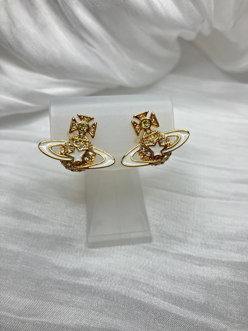 VIVIENNE WESTWOOD EARRINGS