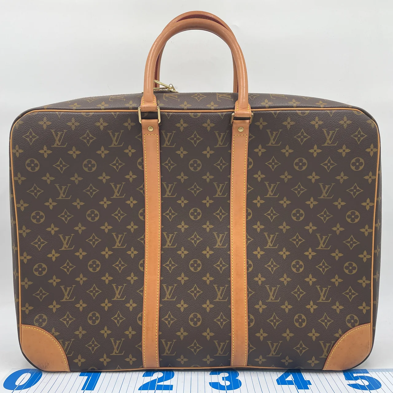 LV MONOGRAM SIRIUS 55 view 13