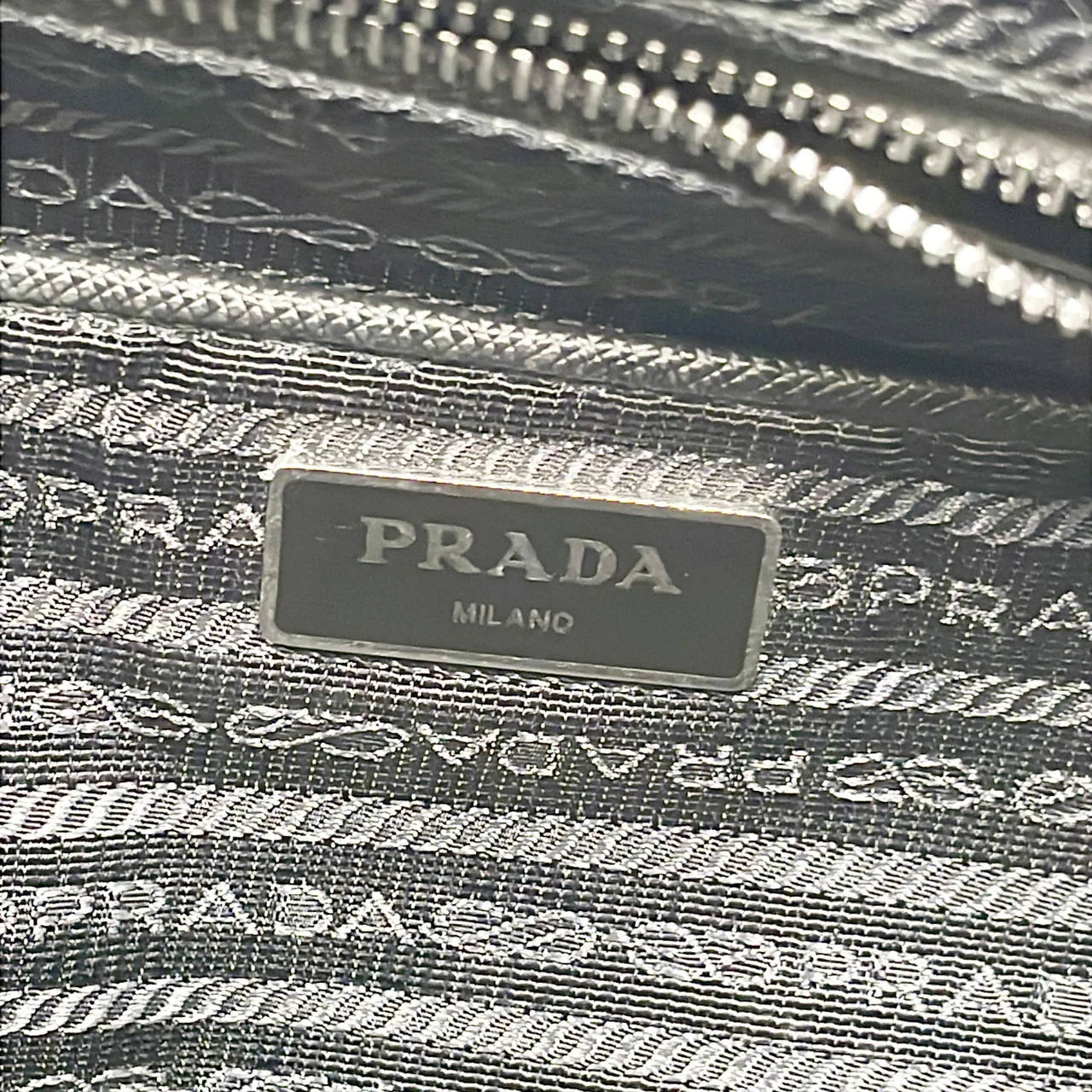 PRADA NYLON CHAIN TOTE BAG (BLACK) view 12