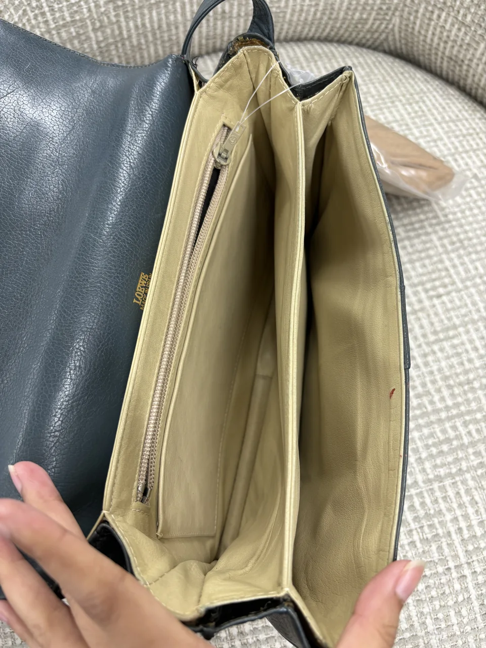 OA-2-1 630-26 LOEWE BAG view 12