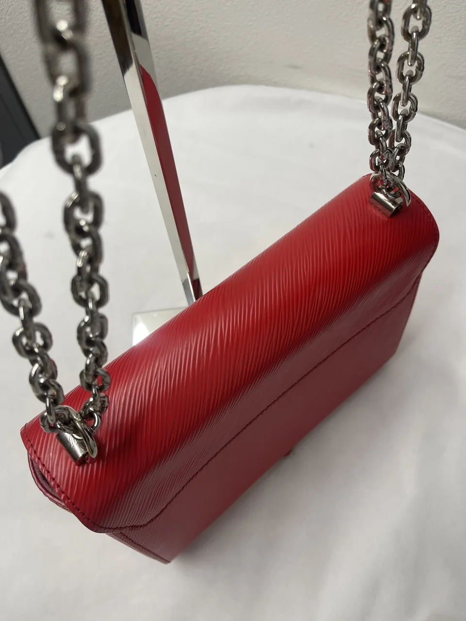 LV EPI TWIST MM (RED) view 7