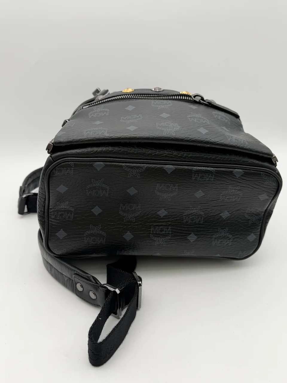 MCM VICETOS BACKPACK (BLACK) view 6