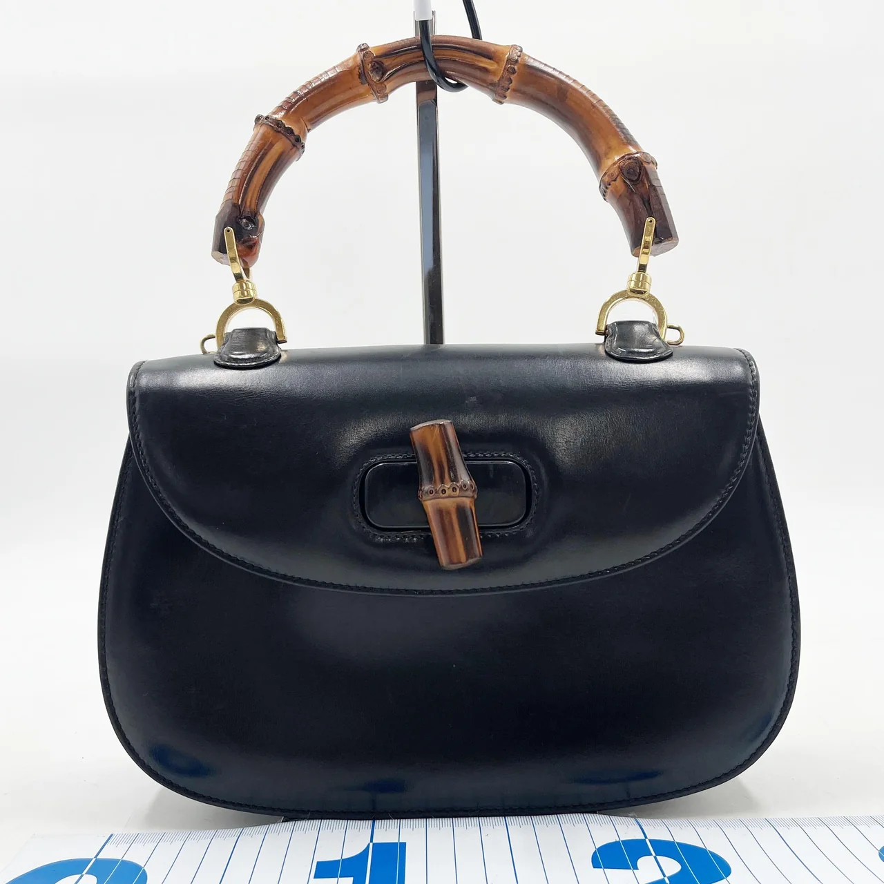 GUCCI BAMBOO HANDBAG (BLACK)