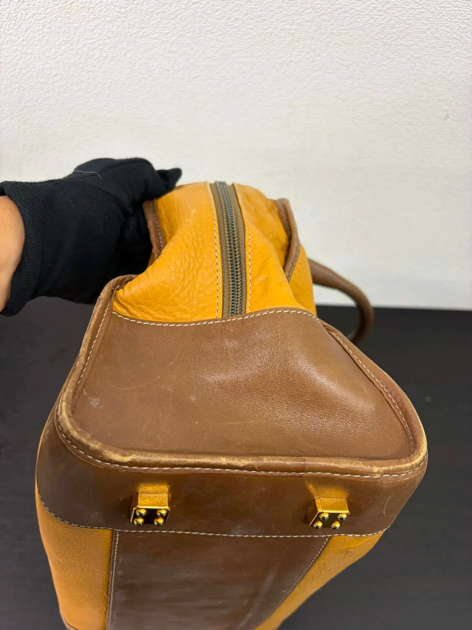 LOEWE AMAZONA 32 view 4