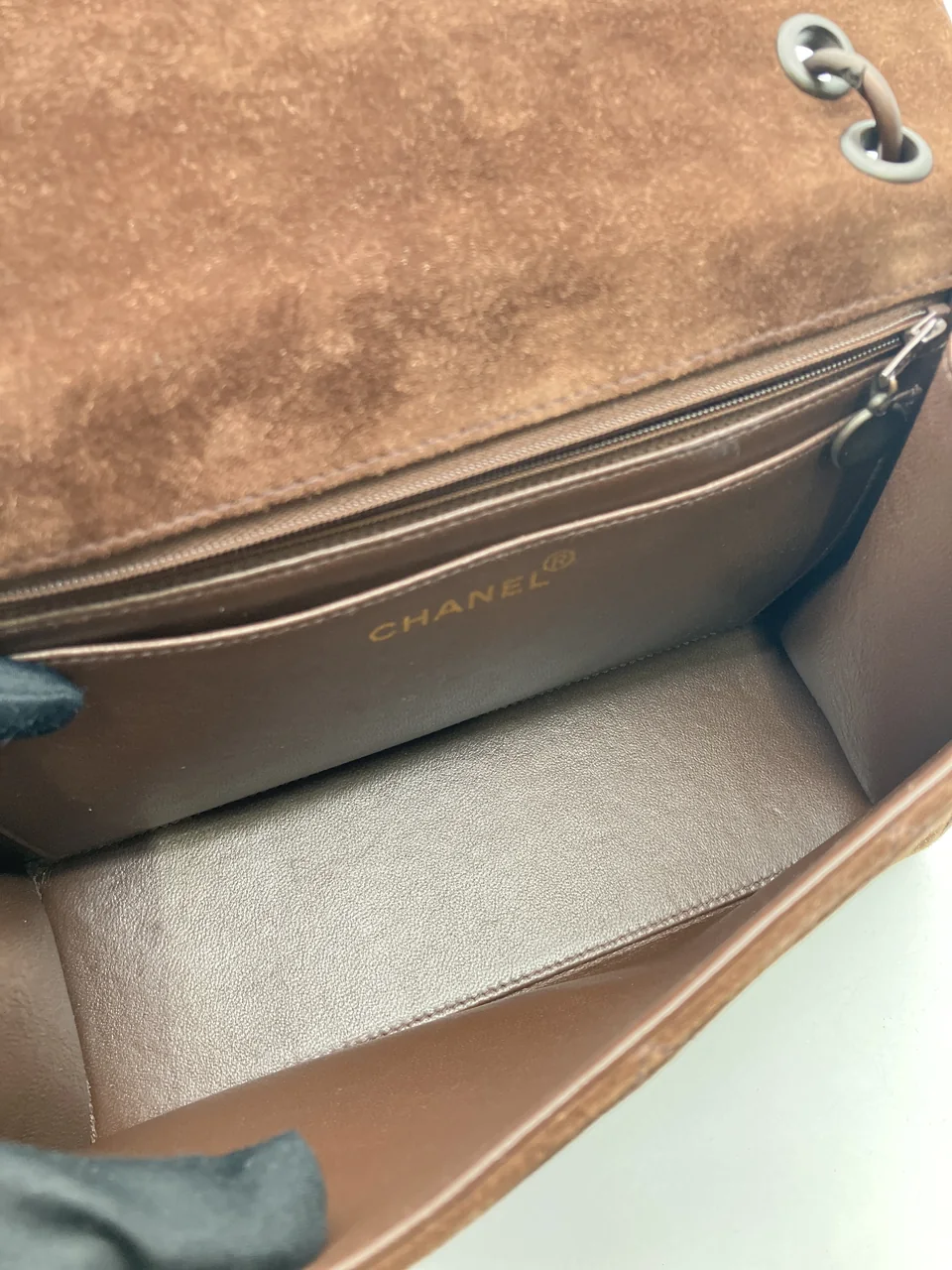 CHANEL SHOULDER BAG view 20