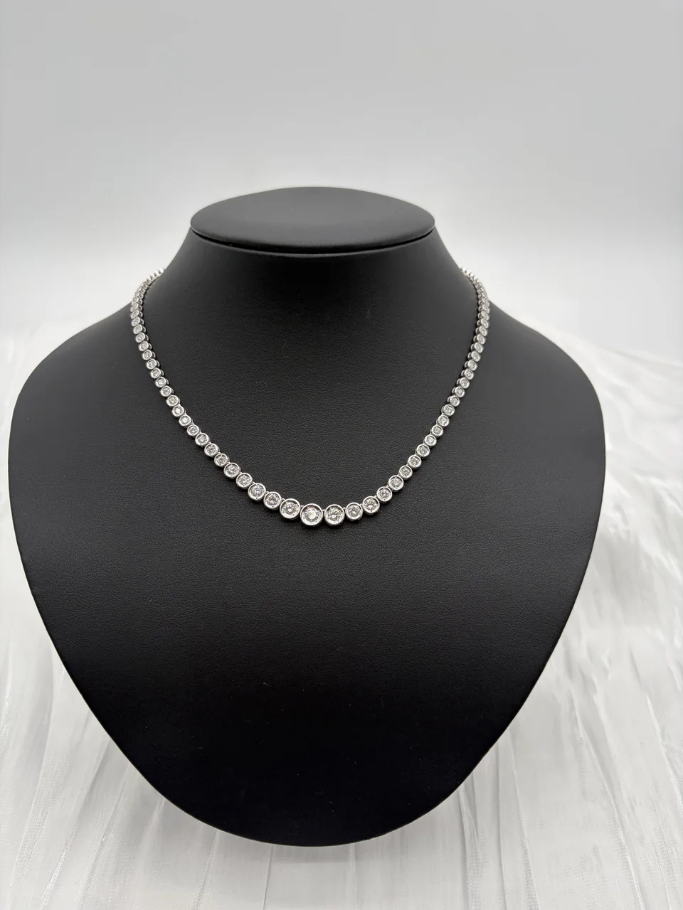PT850 DIAMOND NECKLACE FD5.00CTS 31.1G view 8
