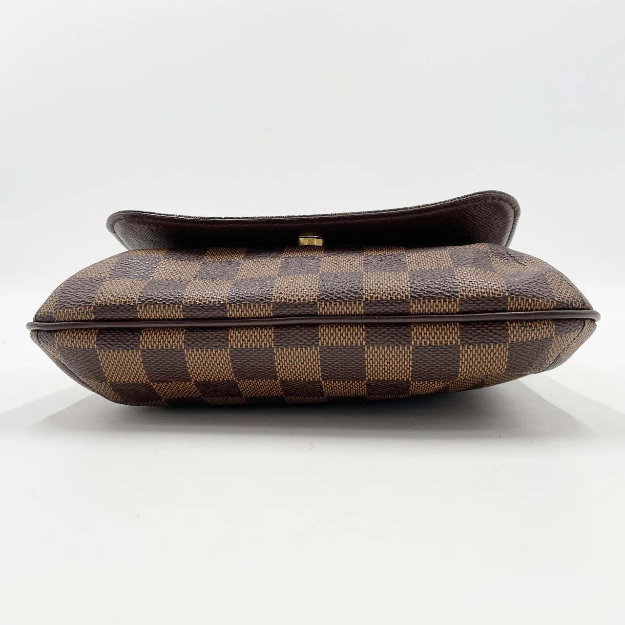 LV DAMIER MUSETTE SALSA LONG view 3