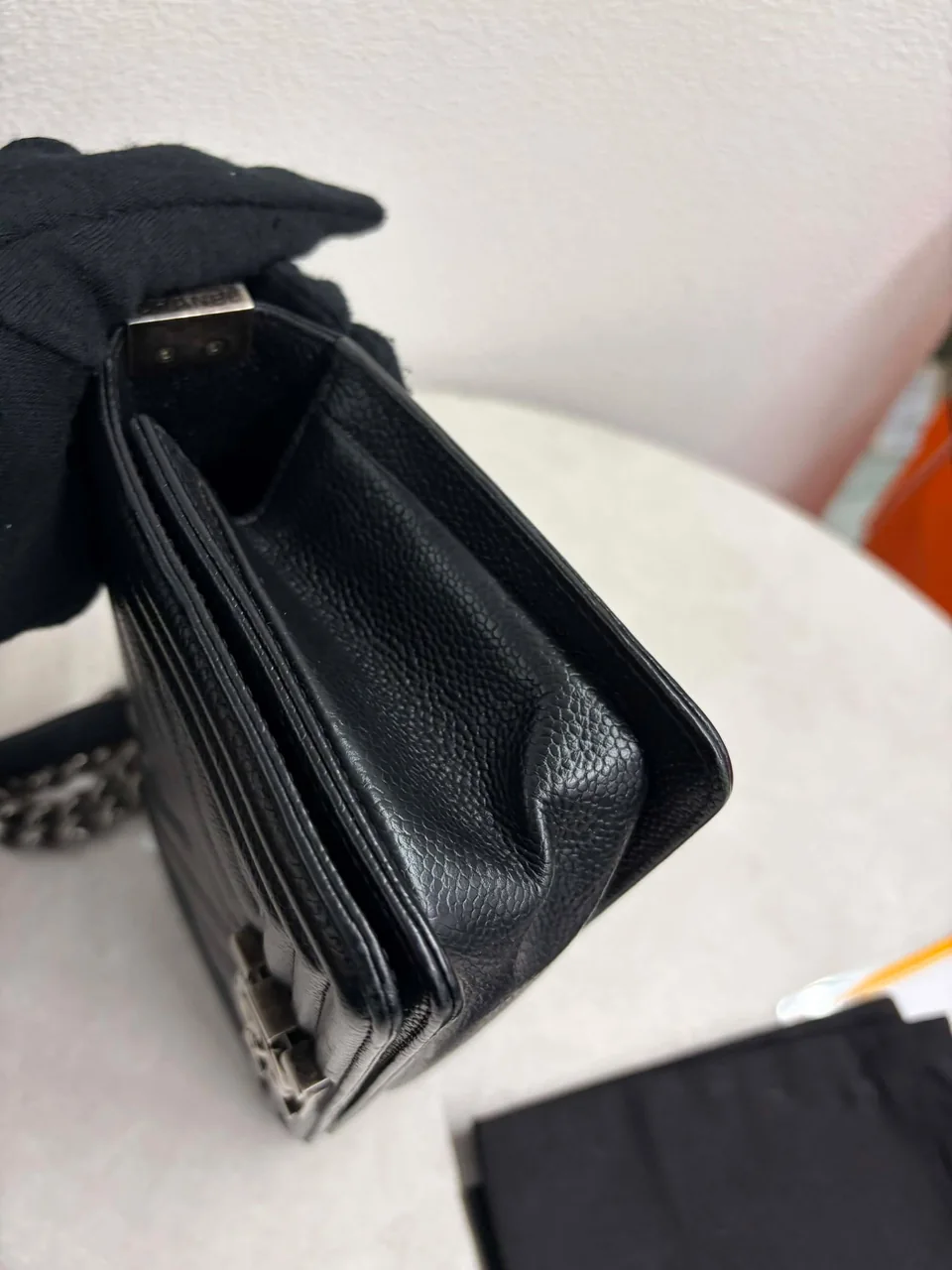 CHANEL CALF SKIN CHEVRON SHOULDER BAG (28 SERIAL CODE) view 6