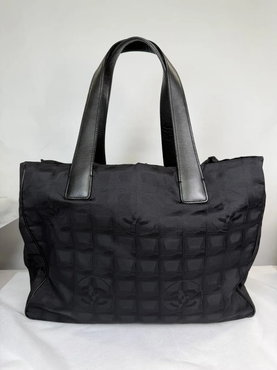 CHANEL NEW TRAVEL LINE TOTE