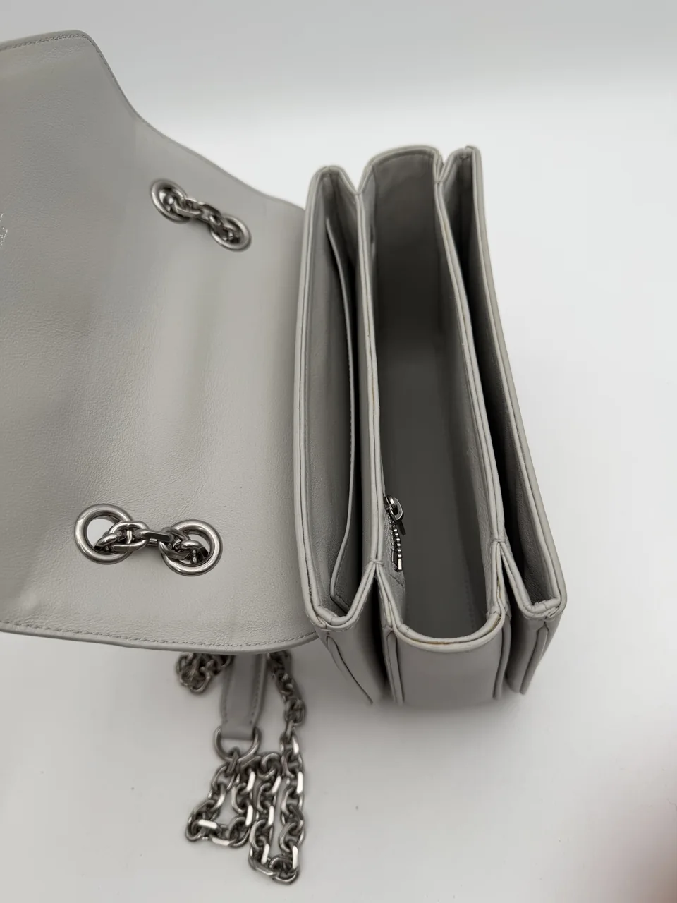 CELINE CHAIN SHOULDER BAG (LIGHT GRAY) view 7