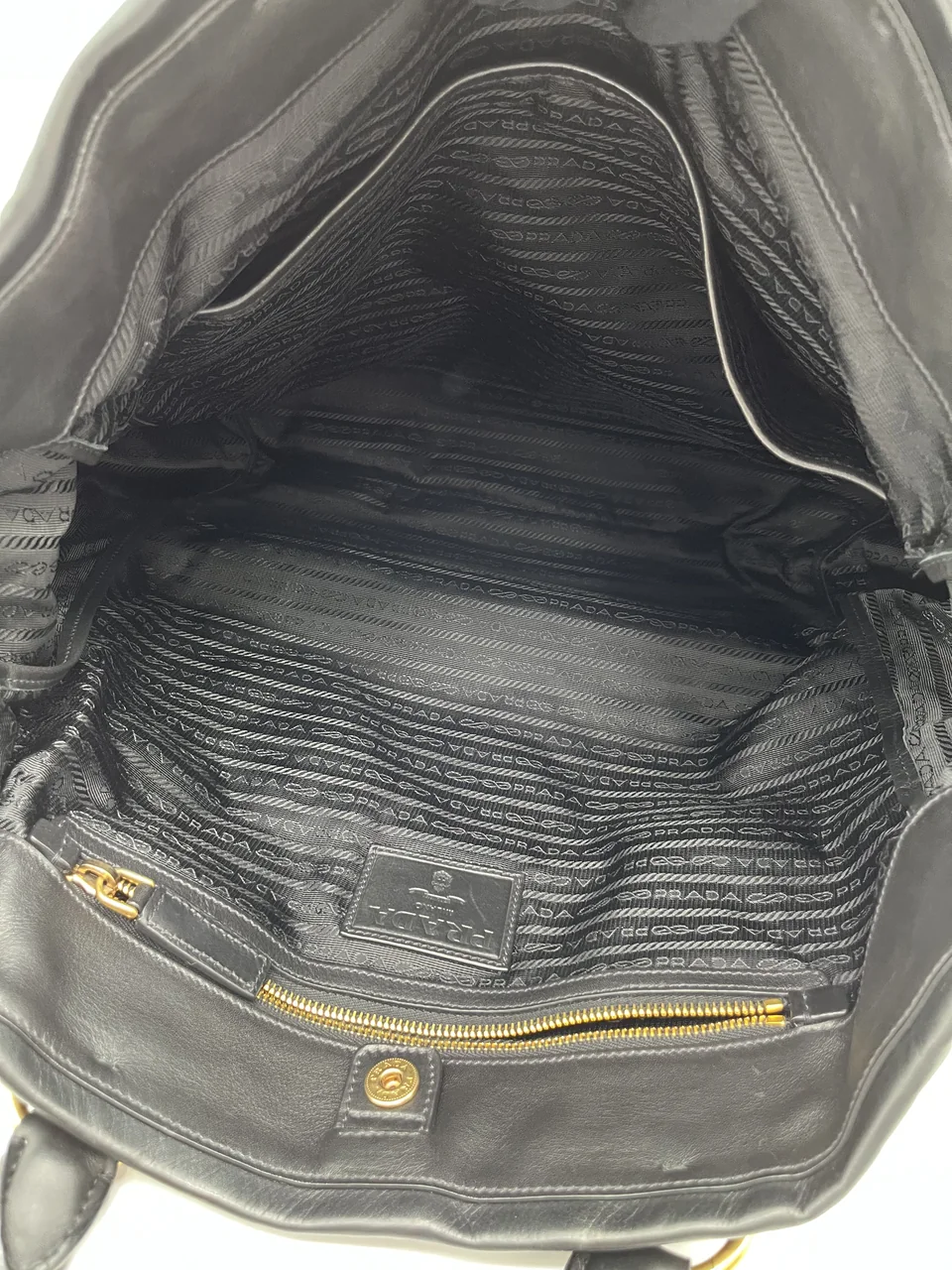 PRADA NYLON HANDBAG (BLACK) view 10