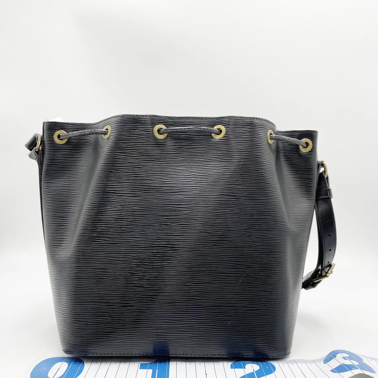 LV EPI PETIT NOE