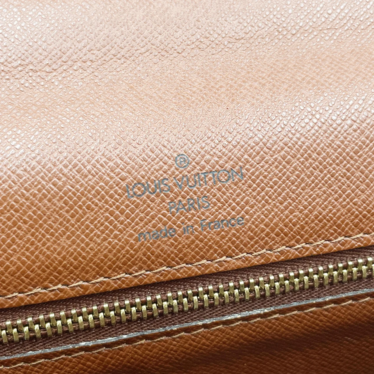 LV MONOGRAM MONCEAU view 4