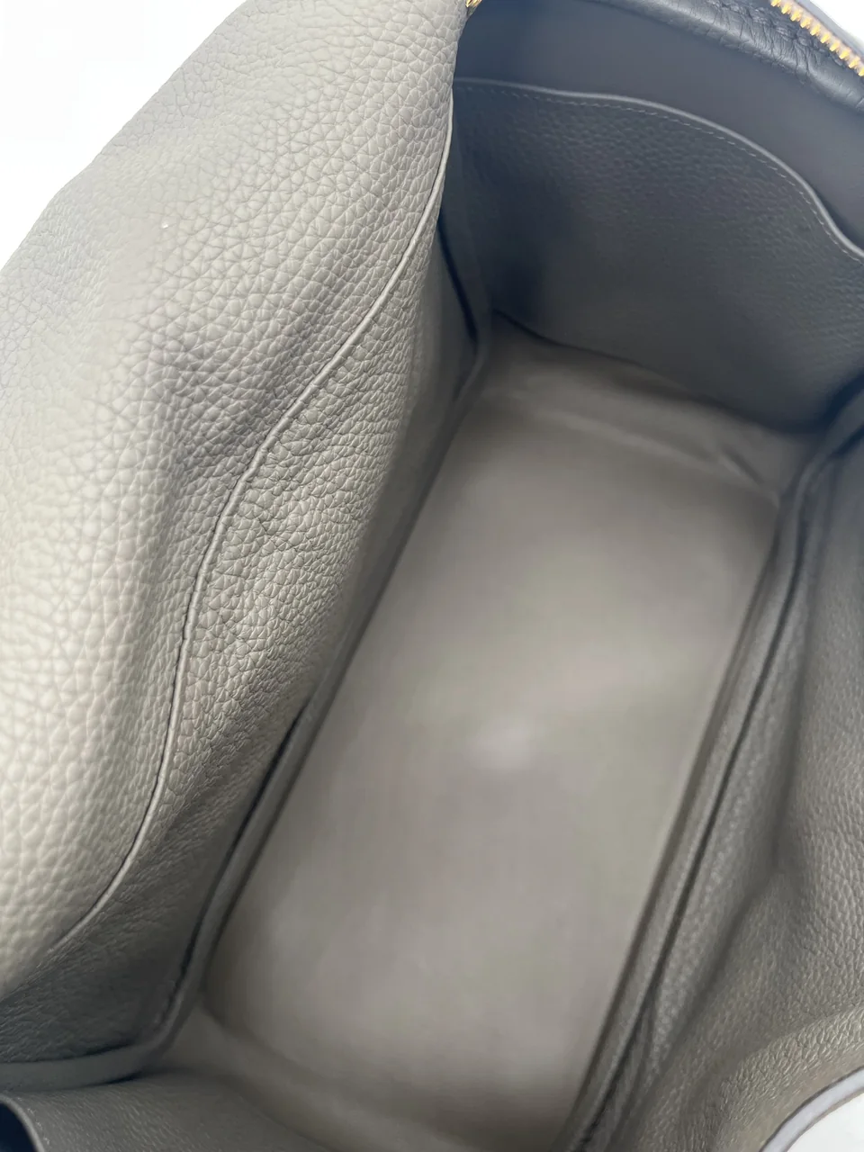 HERMES LINDY 30 (TAURILLON CLEMENCE, GRIS ETAIN, Y STAMP) view 10