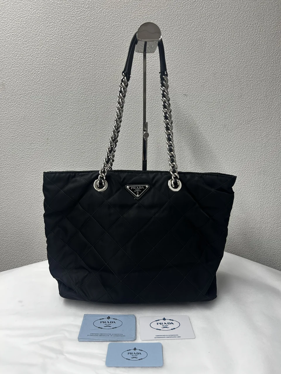 PRADA NYLON CHAIN TOTE BAG (BLACK) view 3