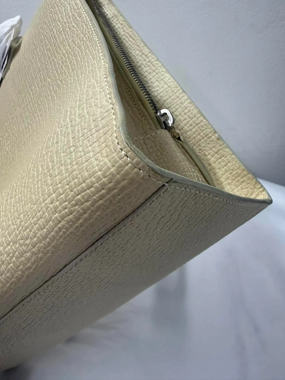 LOEWE HANDBAG (BEIGE) view 10