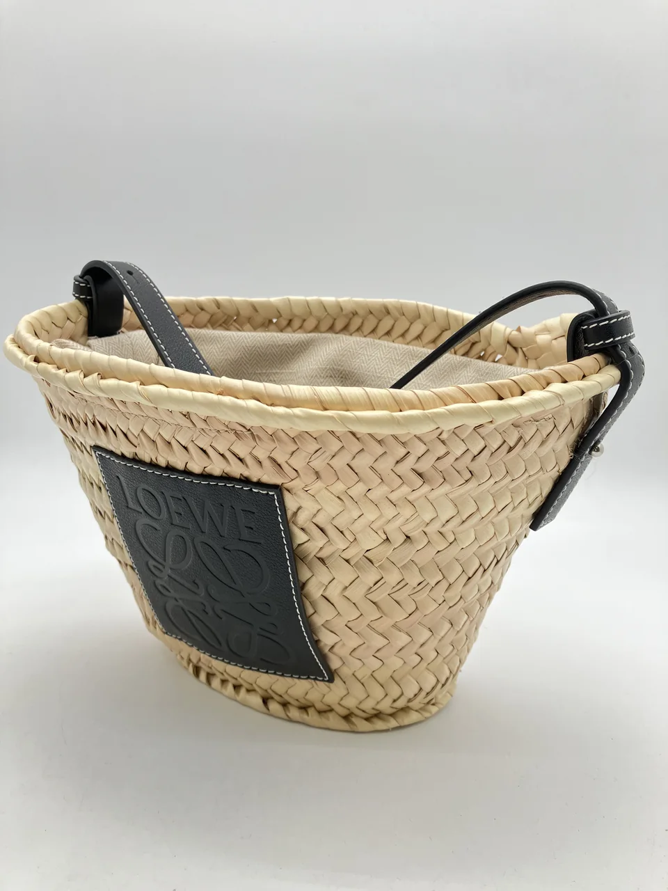 LOEWE BASKET BAG view 3