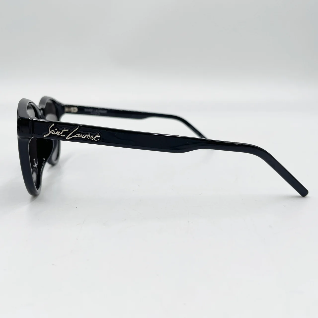 SAINT LAURENT SUNGLASSES view 3
