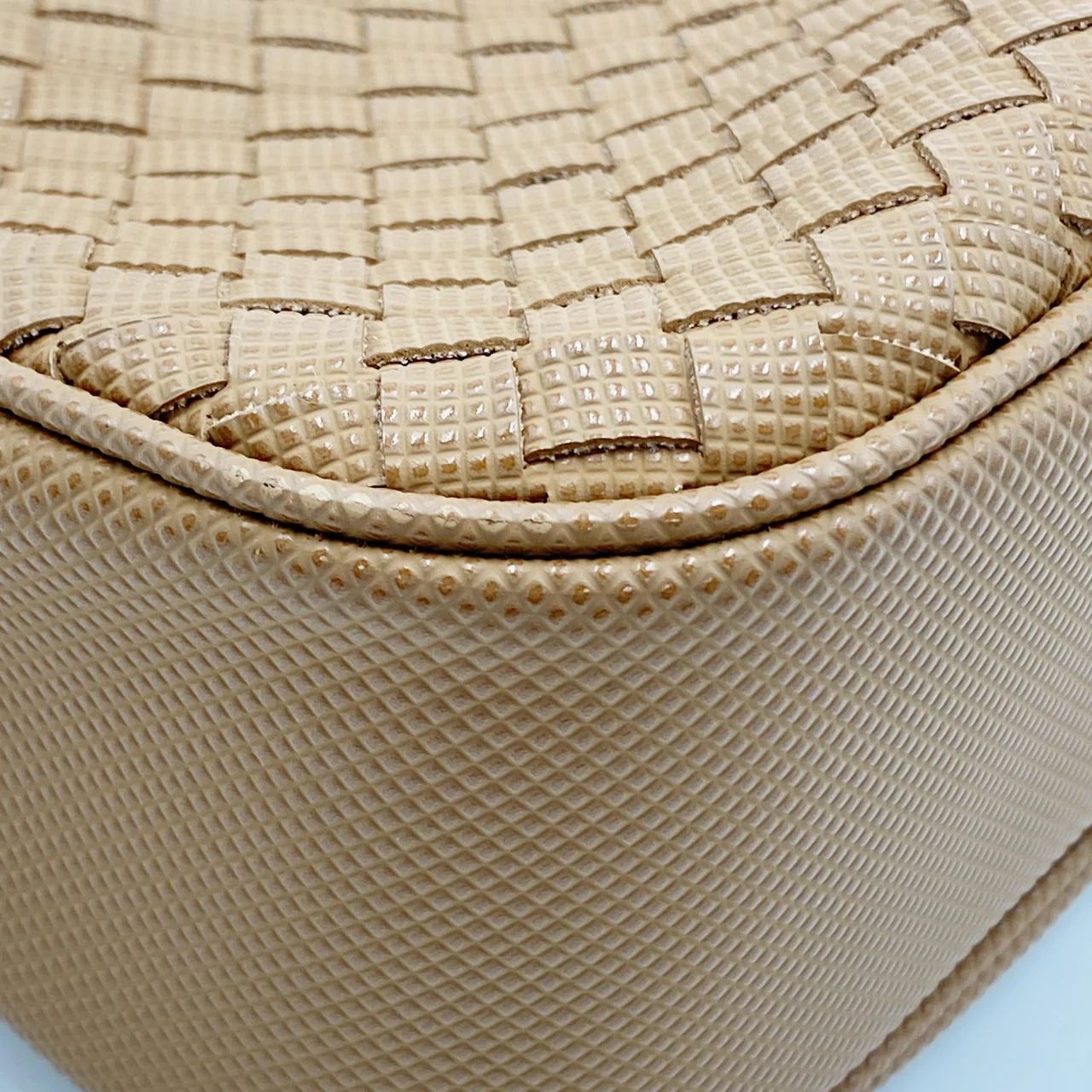 BOTTEGA VENETA SHOULDER BAG (DARK BEIGE) view 11