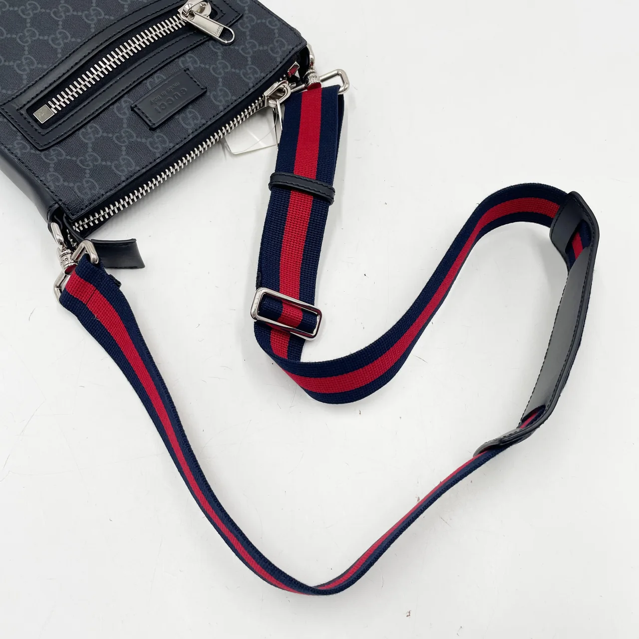 GUCCI SHOULDER BAG view 7