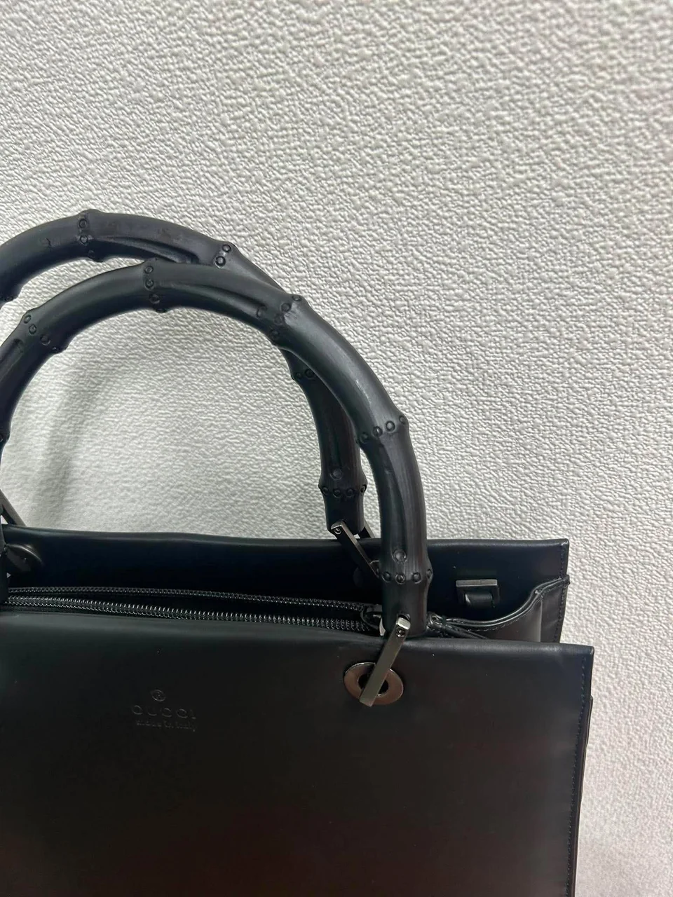 GUCCI BAMBOO TOTE BAG (BLACK) view 10