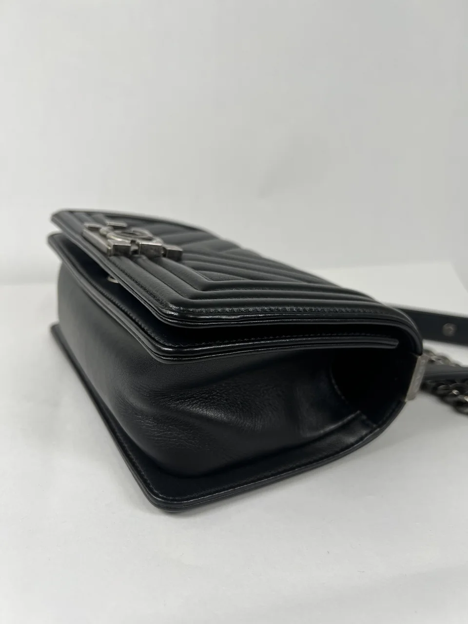 CHANEL LAMB SKIN LE BOY (26 SERIAL CODE) view 6